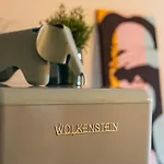 Farbenfrohe Altbauwohnung, Top Ausstattung